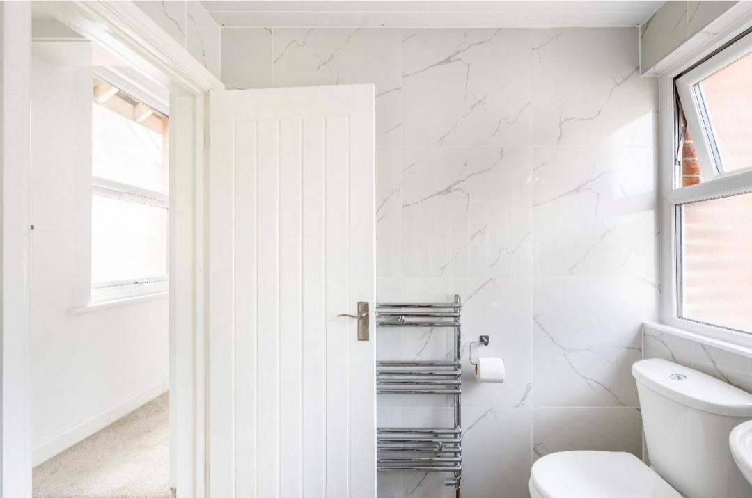 Appartamento Maybury Maison Woking Esterno foto