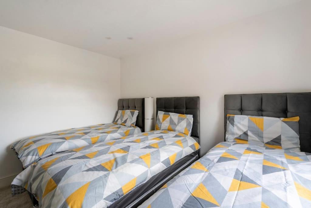 Appartamento Maybury Maison Woking Esterno foto